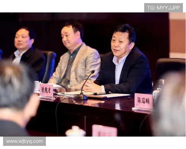 打造世界级足球俱乐部新格局:从青训到国际竞争的全面战略分析 打造世界级足球俱乐部新格局:从青训到国际竞争的全面战略分析