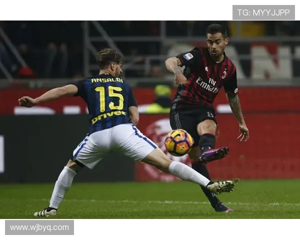 探讨现代足球战术演化与球星影响力在全球体育格局中的变迁