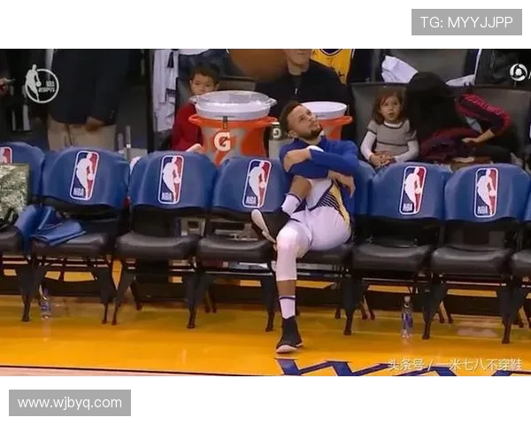 去年勇士与骑士对决精彩回顾及最终比分分析